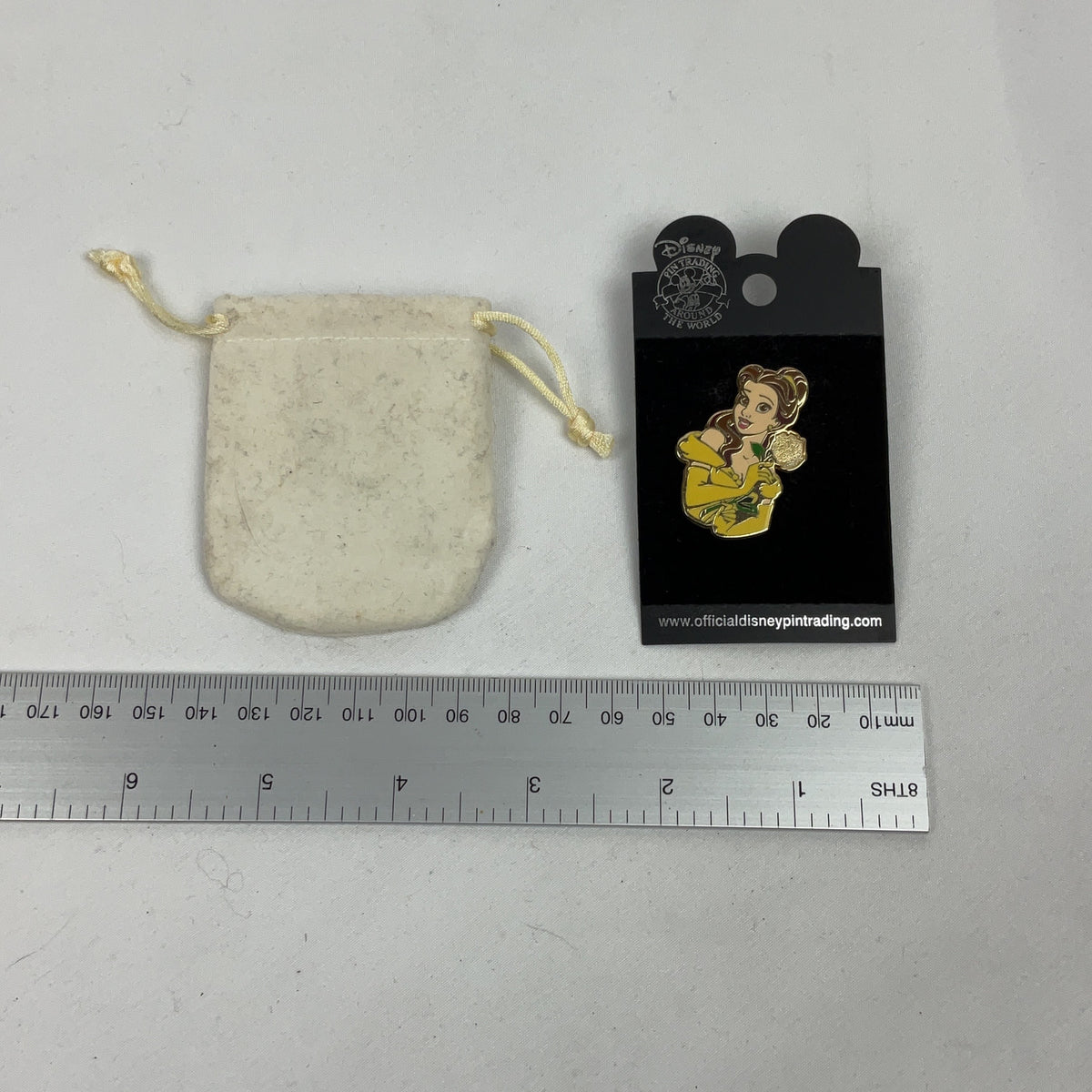 Disney Pin Belle Enamel Gold Trading Card Beauty Beast Rose Collectible Pouch