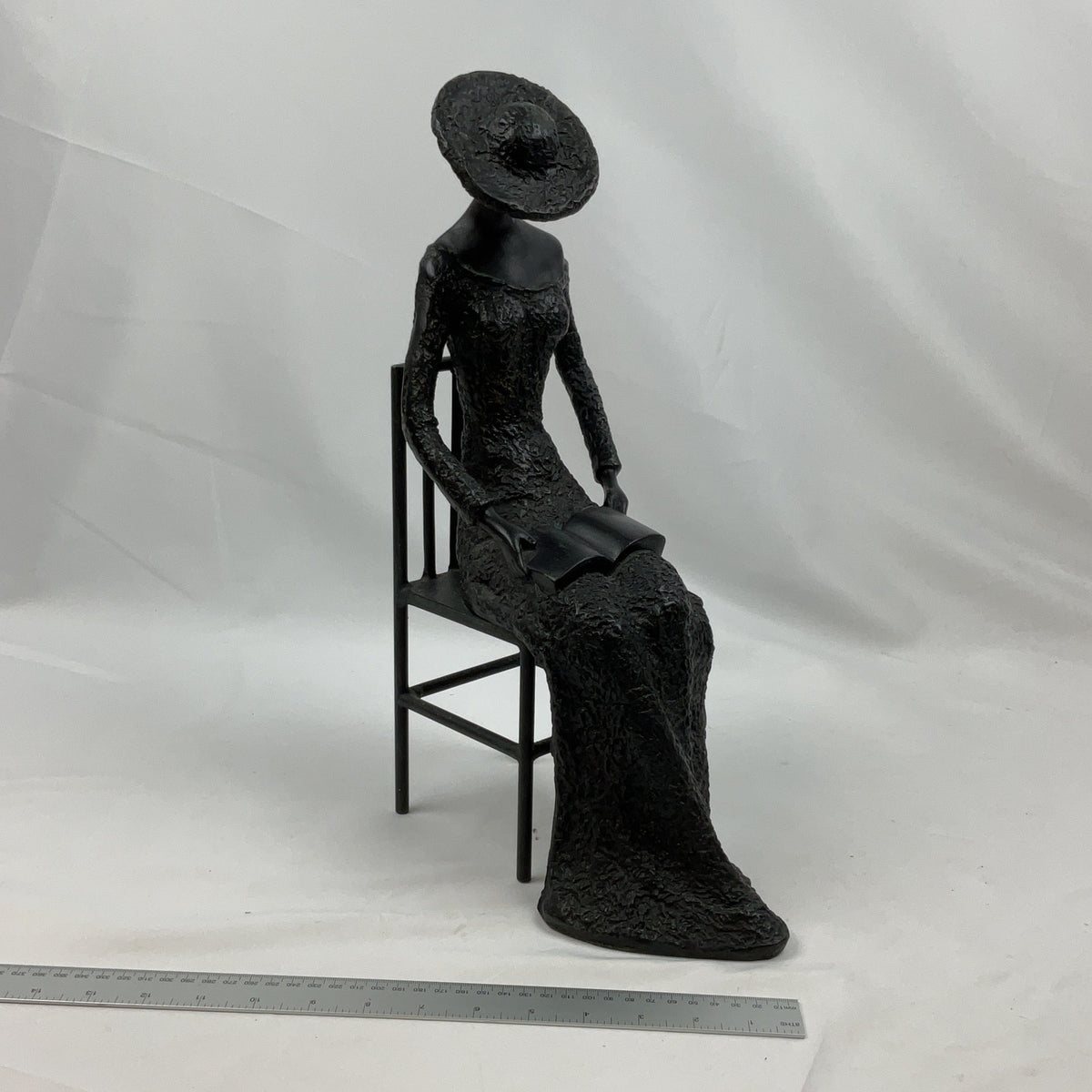Austin Sculpture Lady in Hat Reading Figurine Black Resin Chair Decor 2008