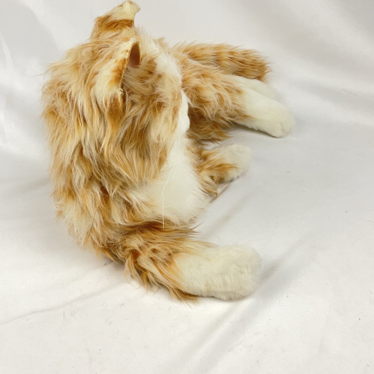 Hasbro Joy For All Companion Cat Plush Orange Ginger White Robotic Pet