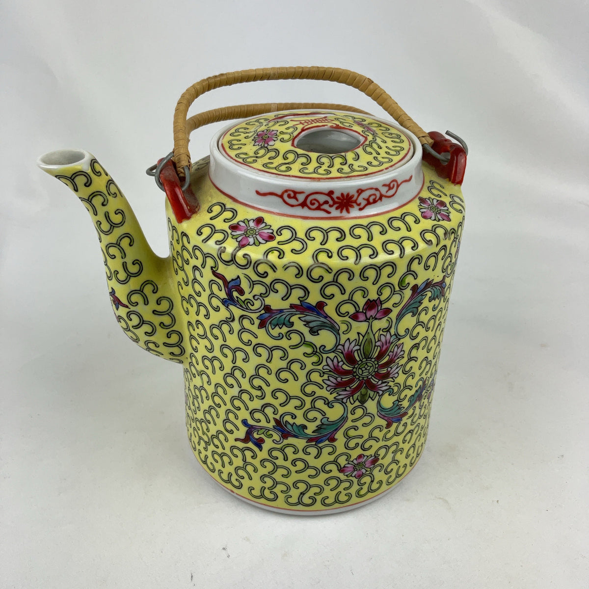 Chinese Mun Shou Teapot Porcelain Yellow Famille Jaune Longevity Vintage
