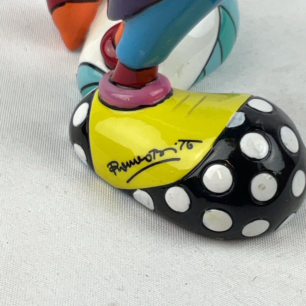 Disney Britto Jiminy Cricket Figurine Resin Multicolour Top Hat Collectable