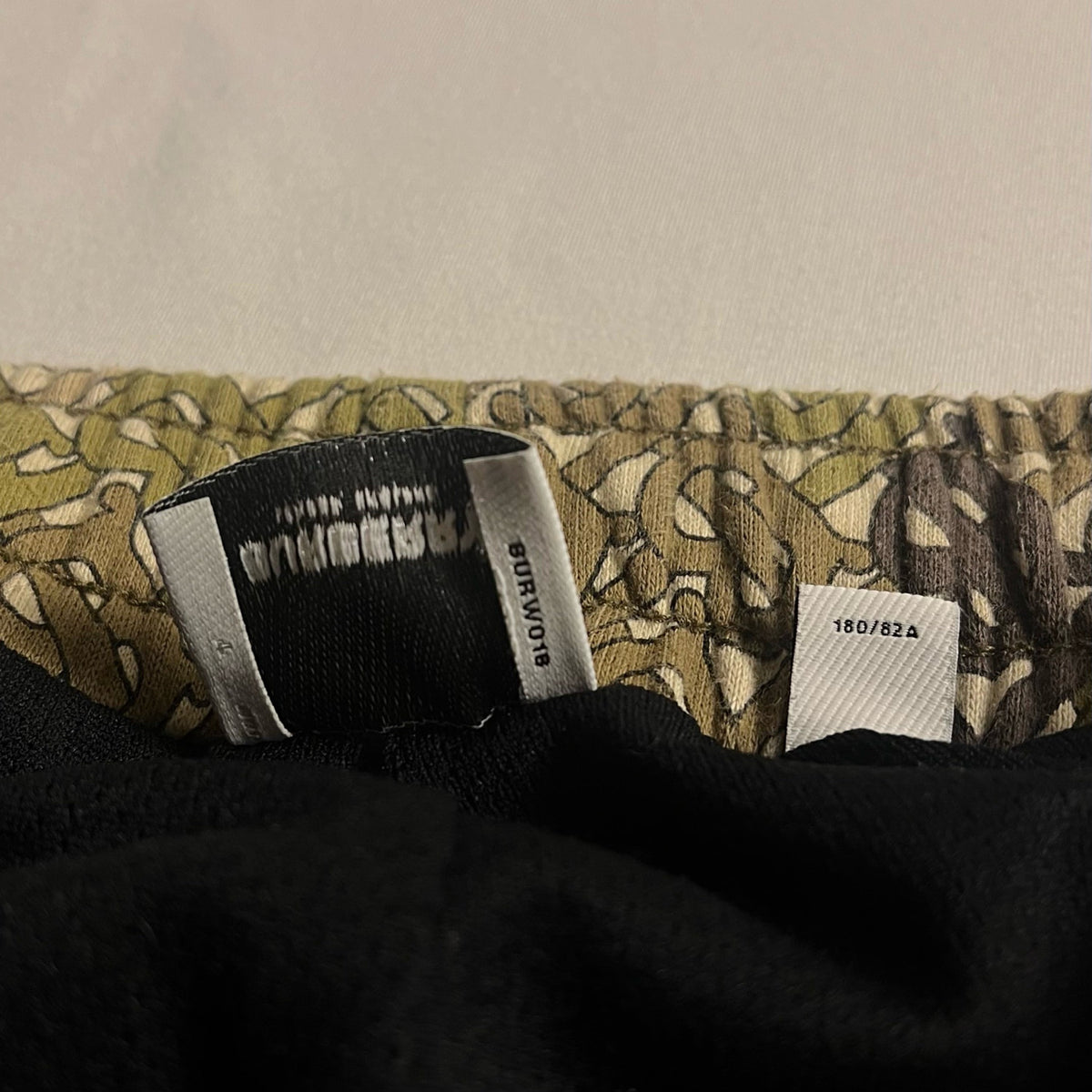 Rare Burberry Green Khaki Brown TB Monogram Loop-Back Cotton Shorts - M - Zone 2